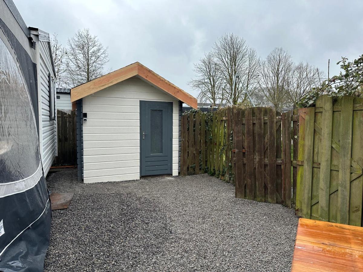 Chalet 582 Op Recreatiepark De Wielen Sint Maarten Exterior foto